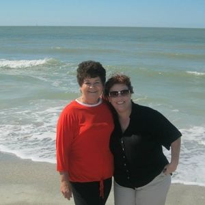 Meet your Posher, Pam