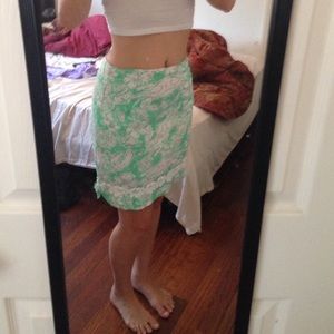 Lilly Pulitzer size 6 skirt