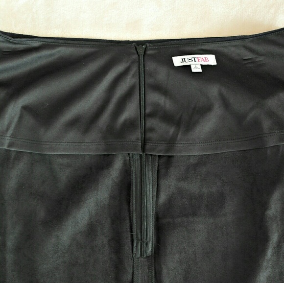 Faux Suede Straight Midi Skirt With Slit, In Black - Picture 4 of 4