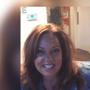 Meet your Posher, Cheryl