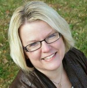 Meet your Posher, Celina