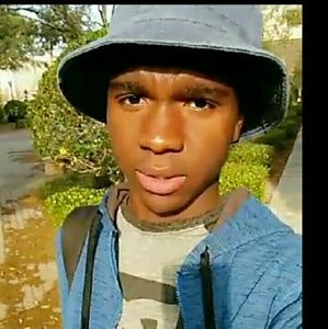 Meet your Posher, Michel