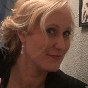 Meet your Posher, Theresa