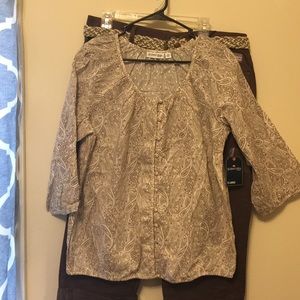 Brand new capris with top