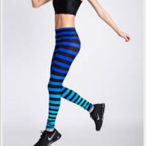 Awesome K Deer leggings. Only been worn once.