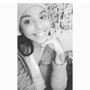 Meet your Posher, Briana