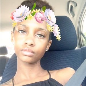 Meet your Posher, Donajah