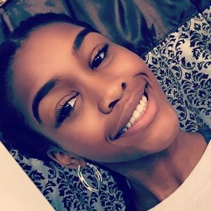 Meet your Posher, Sydney