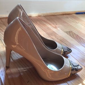 Tan patent leather heels