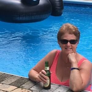 Meet your Posher, Joann