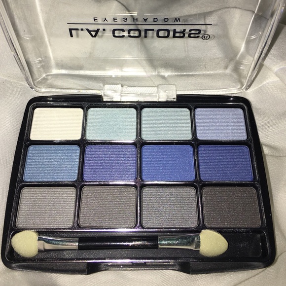 eyeshadow - Picture 3 of 3