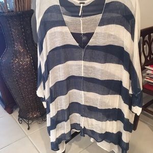 Free People M/L navy blue & white stripe shirt