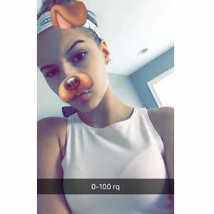 Meet your Posher, Olivia