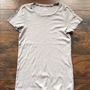 Sz M JCREW perfect fit grey Tee