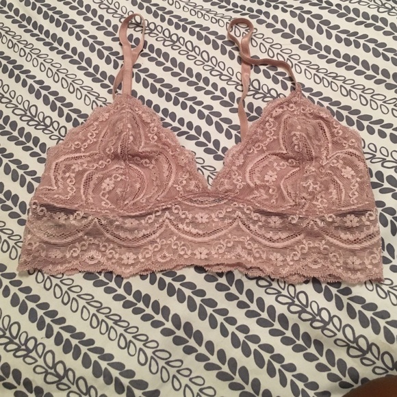 Blush lace bandeau