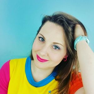 Meet your Posher, Carly