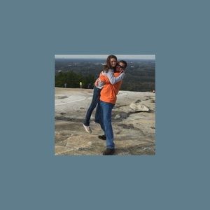 Meet your Posher, Hailey