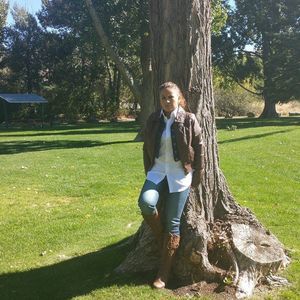 Meet your Posher, Araceli