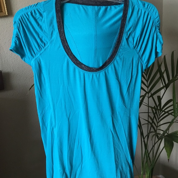 Lululemon top good for layering . Teal color