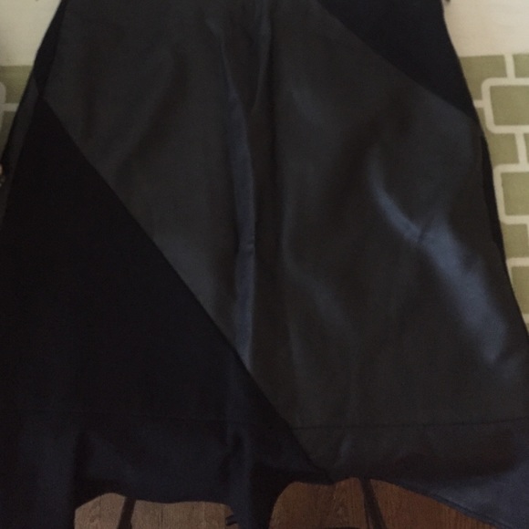 Ann Taylor pleather skirt size 4
