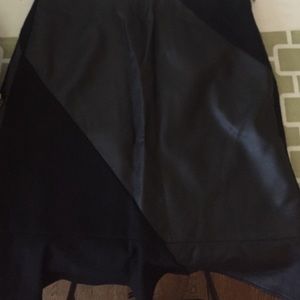 Ann Taylor pleather skirt size 4