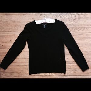Women's black banana republic sweater size M