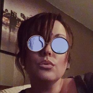 Meet your Posher, Brandi