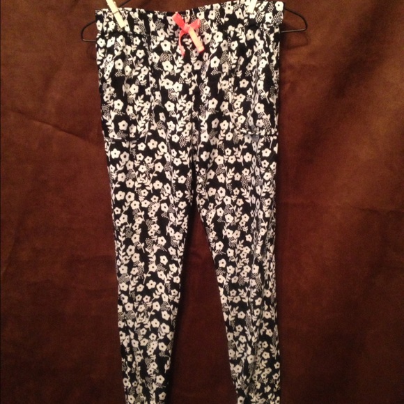 Adorable pj/lounge pants