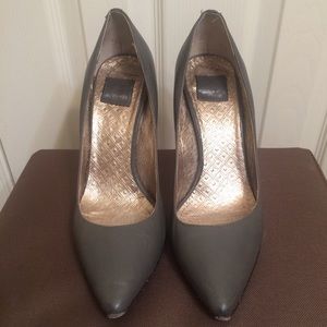 SOLD • Dolce Vita Gray Leather Pumps