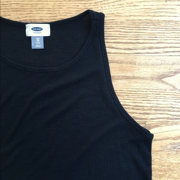 ❗️SOLD❗️Old Navy Ribbed Tank 💛 - Picture 4 of 4
