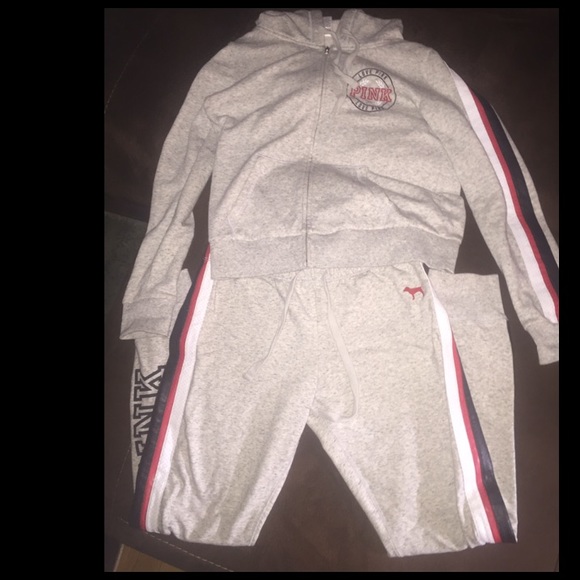 VS joggers and hoodie