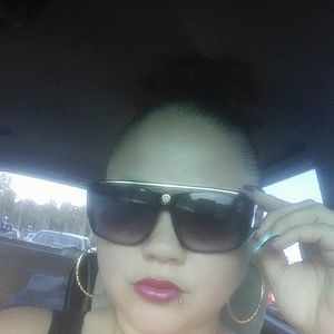 Meet your Posher, Jenny