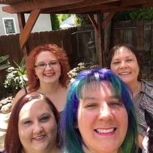 Meet your Posher, Lisa