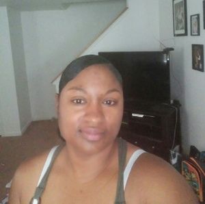 Meet your Posher, Latoya