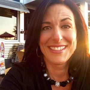 Meet your Posher, Nanci