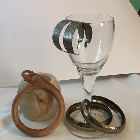 🌼NEW🌼 Bronze Bracelets & Earrings