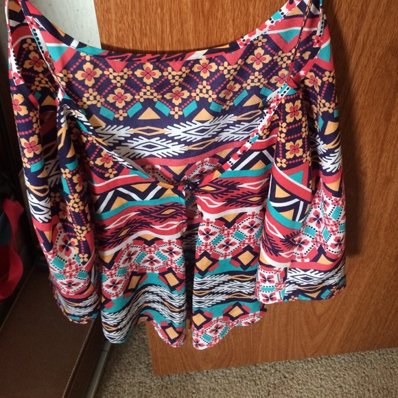 Tank top - Picture 2 of 3