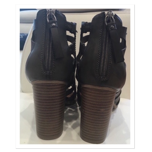 Chunky Heel Gladiator/Strappy Sandal - Picture 5 of 5