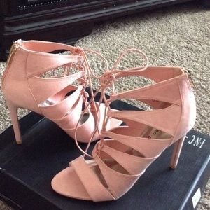 Madden Girl Heeled Sandal NWOT