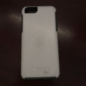 White otter box iPhone 6 s case