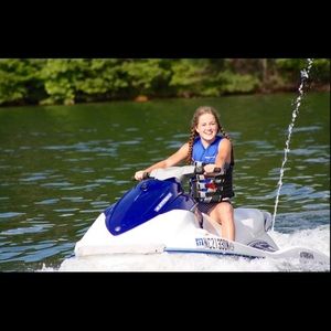 Meet your Posher, Olivia