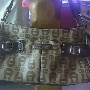 Etienne aigner purse
