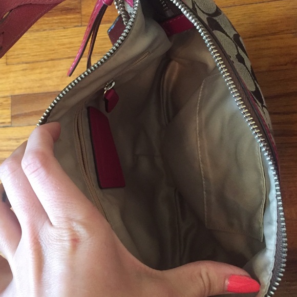 Coach - Picture 2 of 3