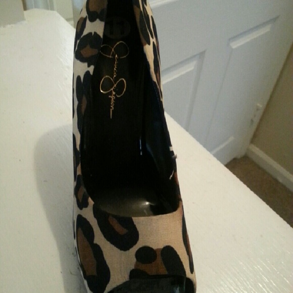 Jessica Simpson heels - Picture 2 of 2