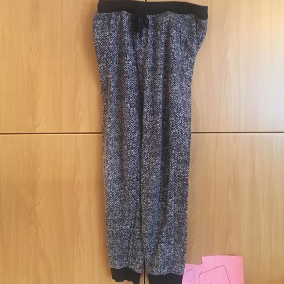 Splendid women sweat pants