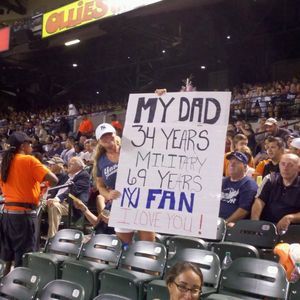 Meet your Posher, Ami