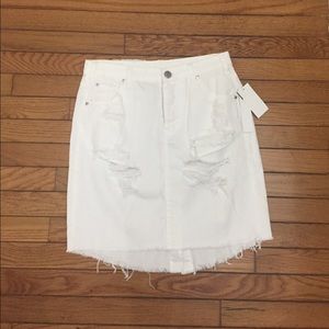 Lab design distressed denim skirt