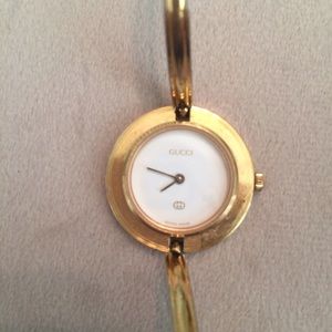 Gucci Accessories - Working Vintage Gucci Watch Interchangeable Gucci Accessories - Working Vintage Gucci Watch Interchangeable