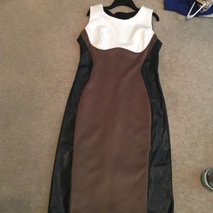 Ronni Nicole Midi Dress