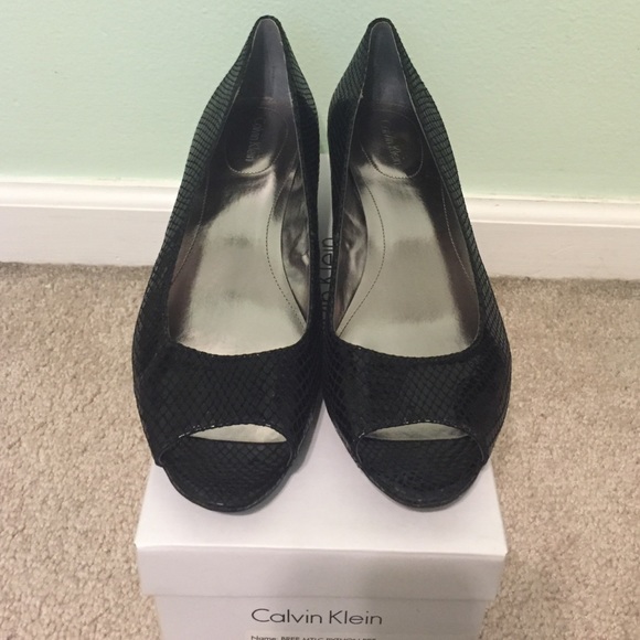 Calvin Klein black peep toe wedge